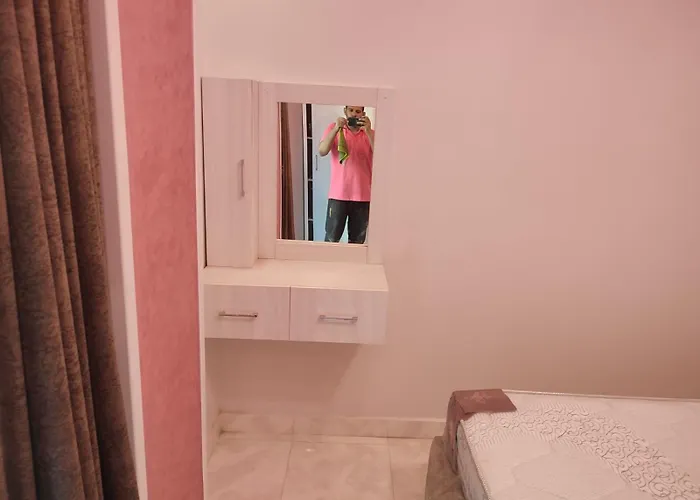 خلف الاليزيه Apartment